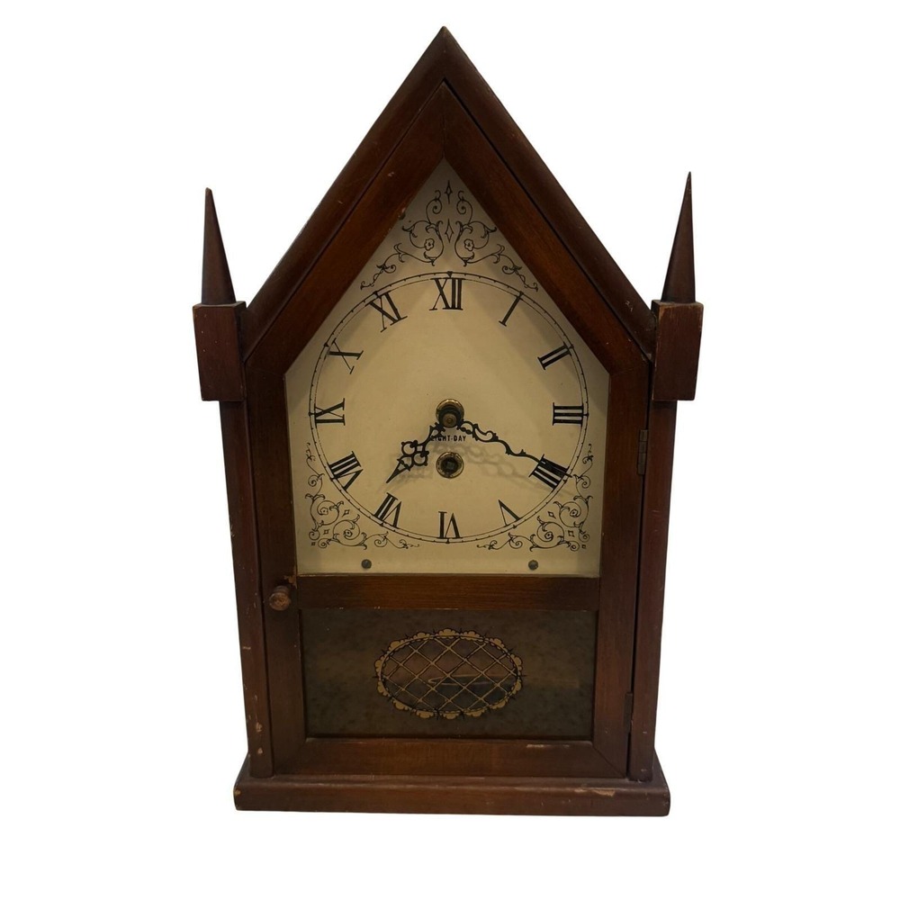 Three Montaineers 8 day steeple mantle clock wind VTG Germany no key‎ scratched